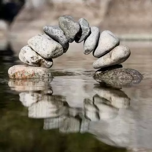 fotolia 35993079Steinbrücke